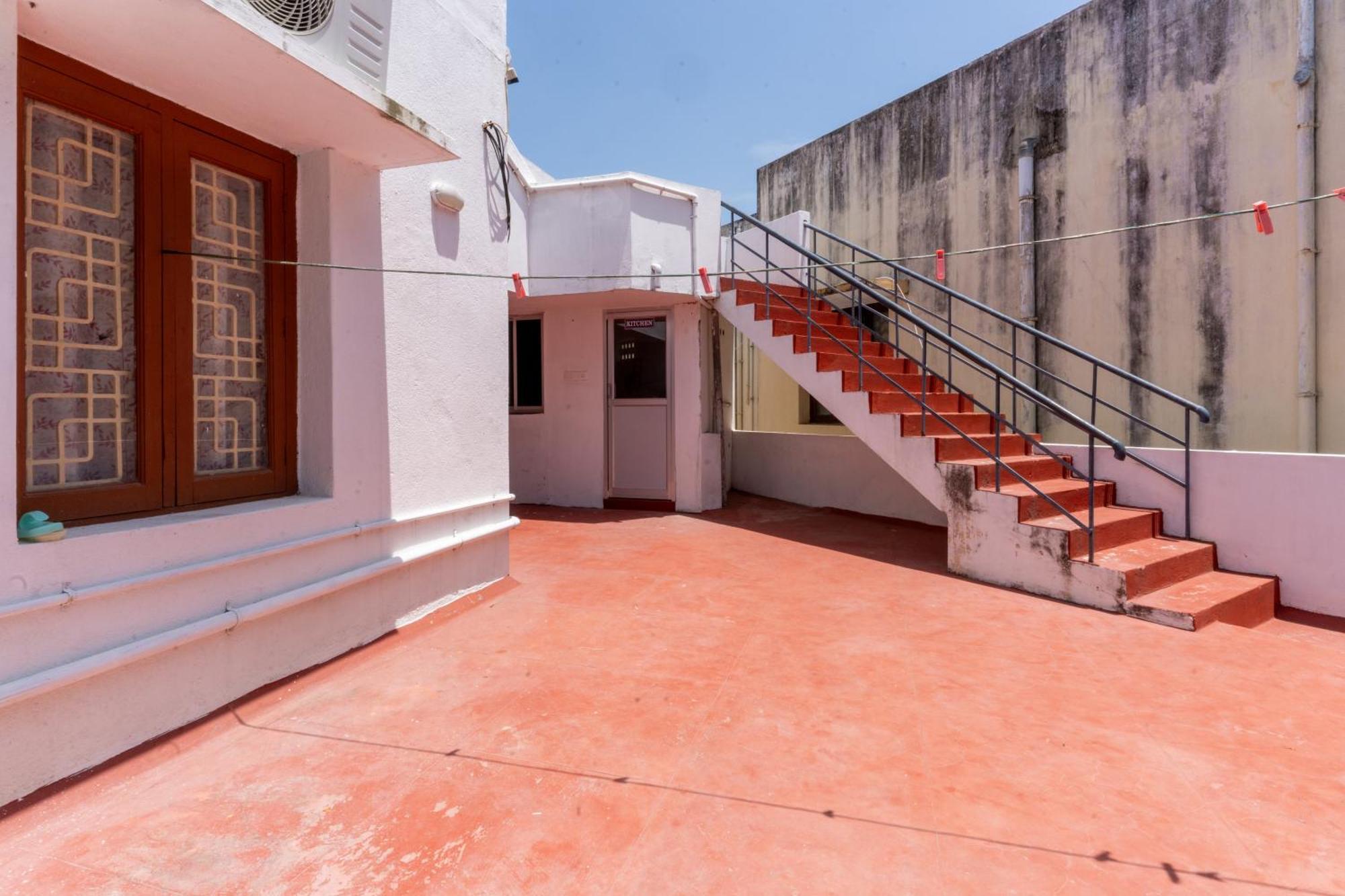 La Villa Pondi Cherie Centertownbeachauroville Pondicherry Exterior photo